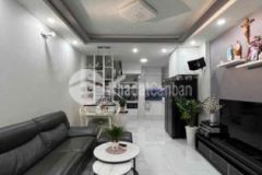 Bán nhà lê văn sỹ p10 phú nhuận 2tỷ9