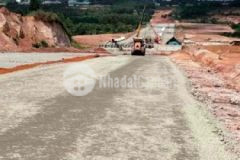 Muốn bán miếng đất đang lên nhựa 15x70 đường 19m
