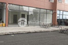 Bán shop green town bt 63 2m2 mặt kính trong suốt