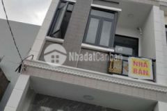 Hàng vip tại ngã 5 vòng xoay cầu hang