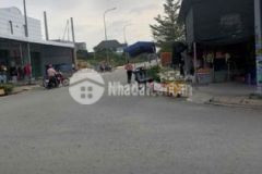 Bán gấp lô góc 102m2 khu c vsip2a