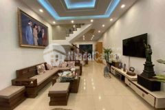 Bán nhà hoàn mai 50m2 ô tô chạy qua nhà siêu đẹp