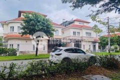 Biệt thự 2 mặt tiền sông đối diện đh việt đức