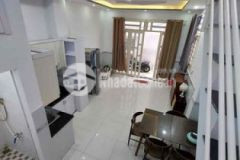 Bán nhà 4x8 2 tầng 20 bước ra hẻm xe hơi q7