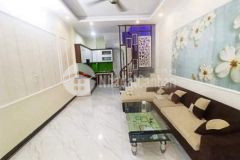 Ô tô vào lô góc bán nhà đông dư gia lâm