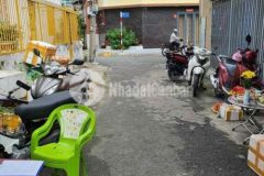 Bán nhà tân phú hẻm xe hơi