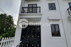 Bán nhà sân cổng cam lộ hùng vương hồng bàng hp