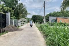 Kẹt vốn bán gấp lô đất 400m2 thổ cư sổ hồng riêng