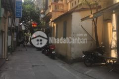 Ô tô tránh trước nhà 42m2 x 4 tầng, phố lĩnh nam, quận hoàng mai.