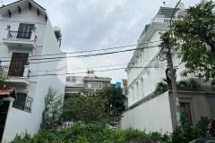 Bán đất nền biệt thự, mặt tiền đường khu trung sơn bình chánh. diện tích 10x20m giá 160trm2 tl