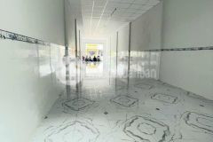 Cho thuê nhà mặt tiền đường nguyễn văn cừ nối dài, trệt trống, giá thuê 17 triệu.