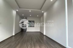 Bán nhà lô góc ô tô ngọc thuỵ long biên