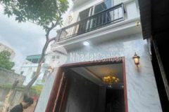 Bán nhà 50m x 4t ở cổ linh thạch bàn