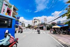 Nhà căn góc 2 mtiền kd gần hoàng diệu 2 ngang 9 5m