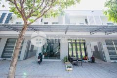 Bán dãy trọ 4phòng 1kiot mt đường 16m shr kế chợ