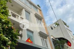 Bán nhà hxh phan văn trị, p.11, bình thạnh 8 x 16,8m, giá 18,8 tỷ