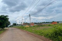 Đất chính chủ ngay đường 32m giá 450triệu 300m2 thổ cư 100m2