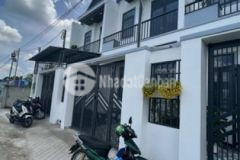 Nhà phố liền kề ngay chợ đệm bình chánh