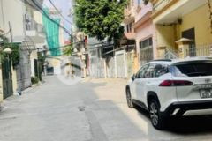 Gấp định công thượng ngõ ôtô cực rộng nhỉnh 5 tỷ