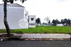 Nền đường số 5 bán gấp kdc ngân thuận stella