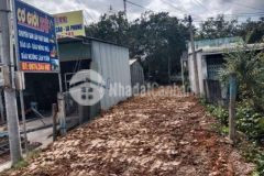 Đất mt 200m2 5x39 long nguyên bầu bàng 2 4tỷ