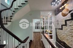 Nhà xã đàn 50m ra ôtô khu vực sầm uất 6tỷ hơn