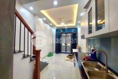 Nhà đẹp khâm thiên 30m ra phố 3 ngủ khép kín