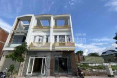 Nhà mới 100 tại an phú tp thuận an cần tìm chủ