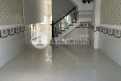 Bán gấp nhà giá rẻ dt 112m2 thổ cư sổ hồng riêng công chứng nhà bao nở hậu