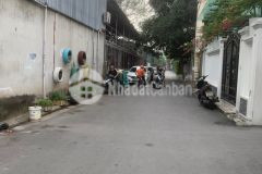 Bất chấp đầu tư nhà phân lô ô cách lb ô tô tránh kinh doanh 68m2 5t mt5m hơn 5 tỷ.