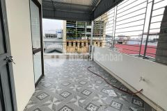 Cực hiếm chỉ nhỉnh 5 tỷ có ngay căn nhà phú diễn, dt 45m2x5t, oto vào nhà