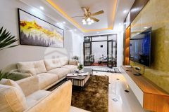 Nhà đẹp khương đình tặng full nội thất vài bước ra phố thoáng trước sau.