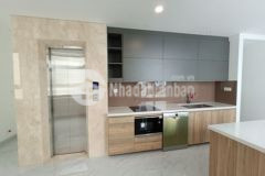 Nhà mt đường tân hoá 280m2 trệt 5 lầu thang máy