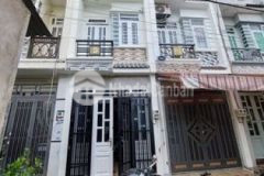 Bán nhà ccvb dt 3 1x9 1trệt 2lầu 3pn 3wc đường 4m