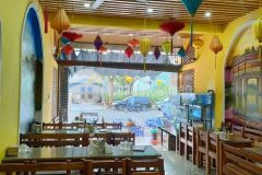 Mặt tiền trung tâm. lô góc. kinh doanh. 5 tỷ x