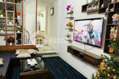 Bán nhà 4 tầng hồ tùng mậu sổ đỏ riêng