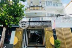 Nhà bán ngang 4 x15 nha 3 lâu giá 6ty100