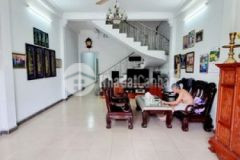 Nhà 1t 1l sổ riêng ngay mầm non hoàng yến dt 5x25m