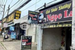 Bán 2 nhà cấp 4 10 nhà trọ mặt tiền ql51 lt