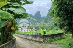 Đất nghỉ dưỡng lưng tựa núi dân cư đong sạch sẽ