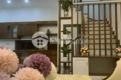 Bán nhà 3 tầng mp phường bình hàn, tp hd, 77.1m2, mt 8m, căn góc, kd tốt, gara oto