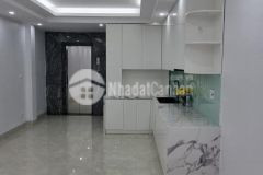 Gấp bán nhà xuân đỉnh,42x6t,mt 4m ở ngay, nội thất cao cấp, thang máy 7,7 tỷ.