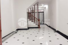 Bán nhà phố giáp bát, nhà đẹp, diện tích rộng, gần ô tô, 72m giá 7.5 tỷ