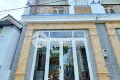 Bán nhà trệt lầu 03 phòng ngủ hẻm nguyễn văn linh