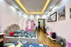 Hai bà trưng 48m2 5 tầng 5m ra ô tô chủ chào 4 tỷ