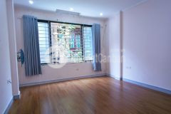 Phân lô tôn thất tùng 60m2 4t 5 ngủ, ô tô, 12 tỷ. lh khánh trần 0972858666.