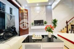 Ngõ nông thông ba gác phi tặng toàn bộ nội thất sịn sò. kinh doanh, ôtô qua nhà. cần bán