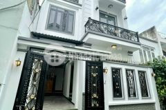 Biệt thự mini 2 lầu hxh huỳnh tấn phát, p.phú thuận, quận 7