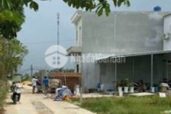 Cần bán gấp căn nhà y hình chính chủ bán