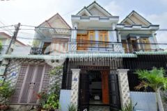 Nhà 1 trệt 1 lầu cách đường nguyễn công trứ 100m